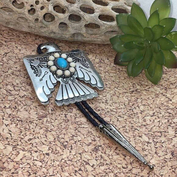 Unique Thunderbird T-Bird White Blue Turquoise Concho Lariat Bolo Tie Wedding - Picture 13 of 16